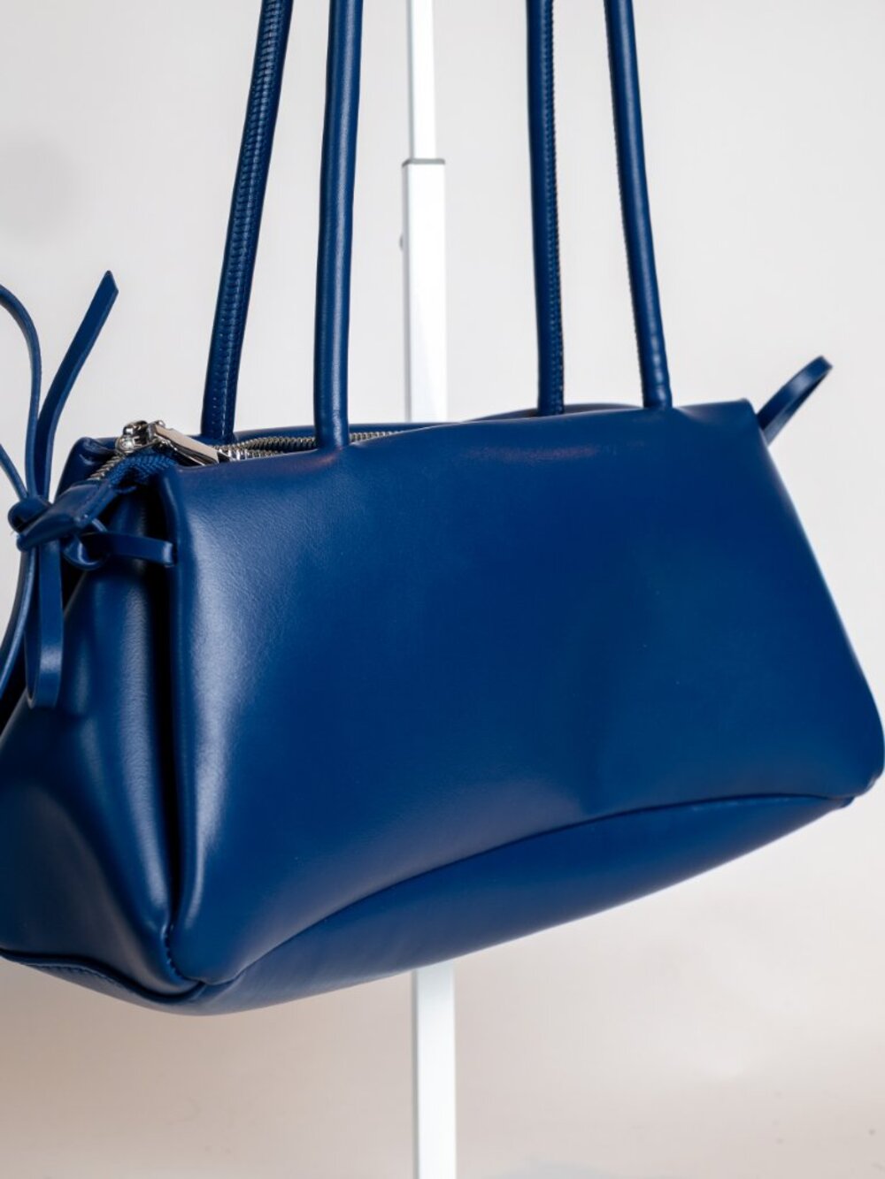 Madison West Cobalt Blue Baguette Shoulder Bag Bow Detail Y2K Purse - Picture 3 of 4